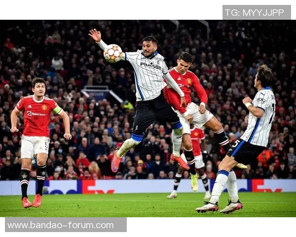 欧冠足球三马车的传奇之路与辉煌成就解析