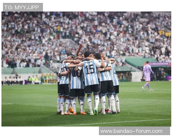 澳大利亚足球比赛盛况空前球迷热情高涨展现足球魅力与激情